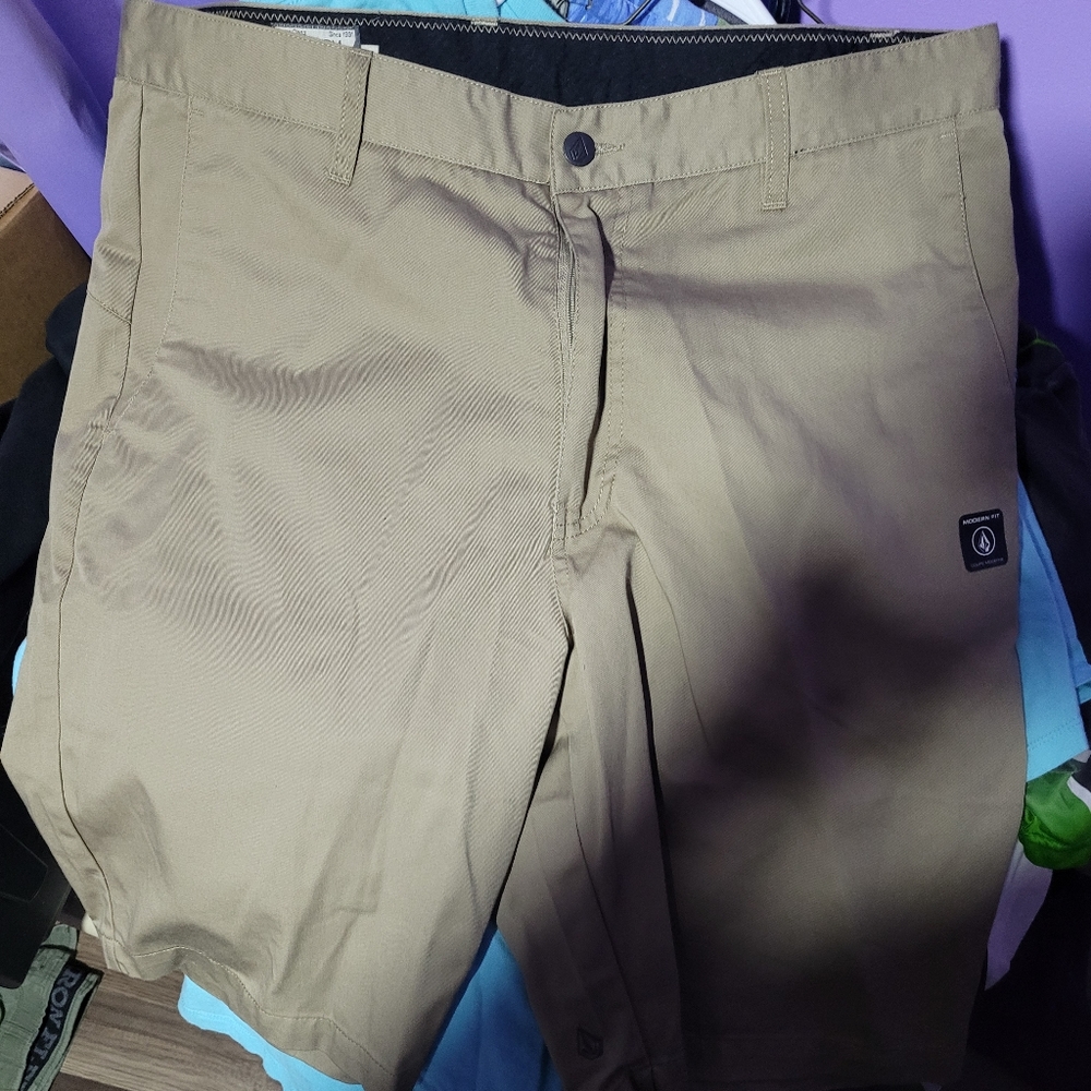 Volcom board shorts